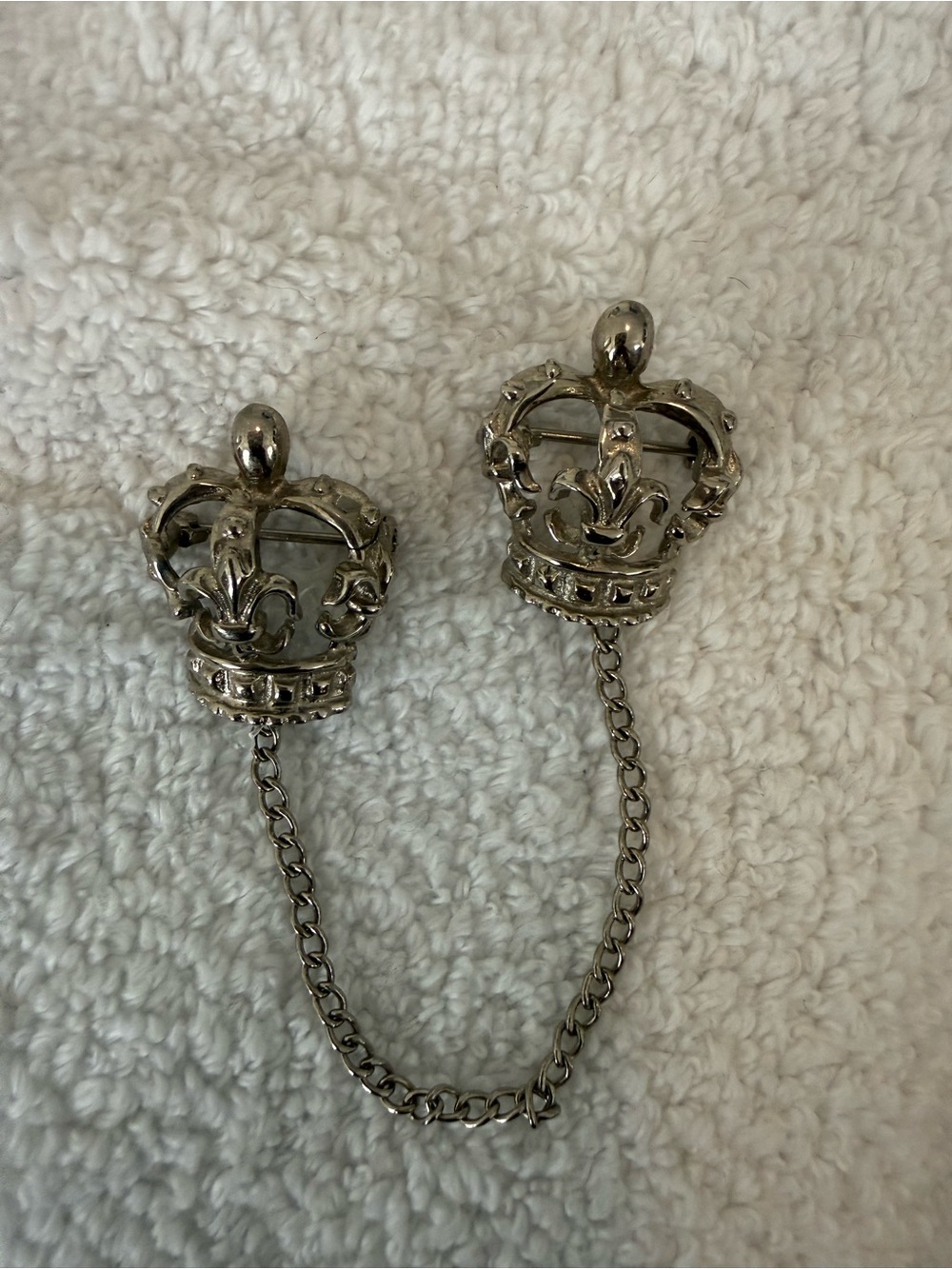 Brooch